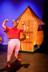 AG Theatre_s The Three Little Pigs Producition Shot- pic credit Nicole Cleary 18